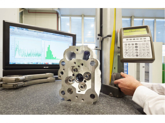 Jenbacher Services - Genuine Spare Parts - Cylnder Head Testing